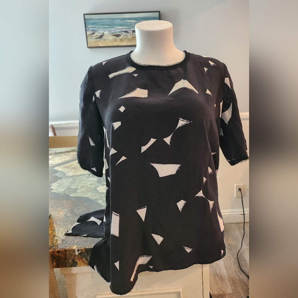 Vince Monochrome Geometric Blouse